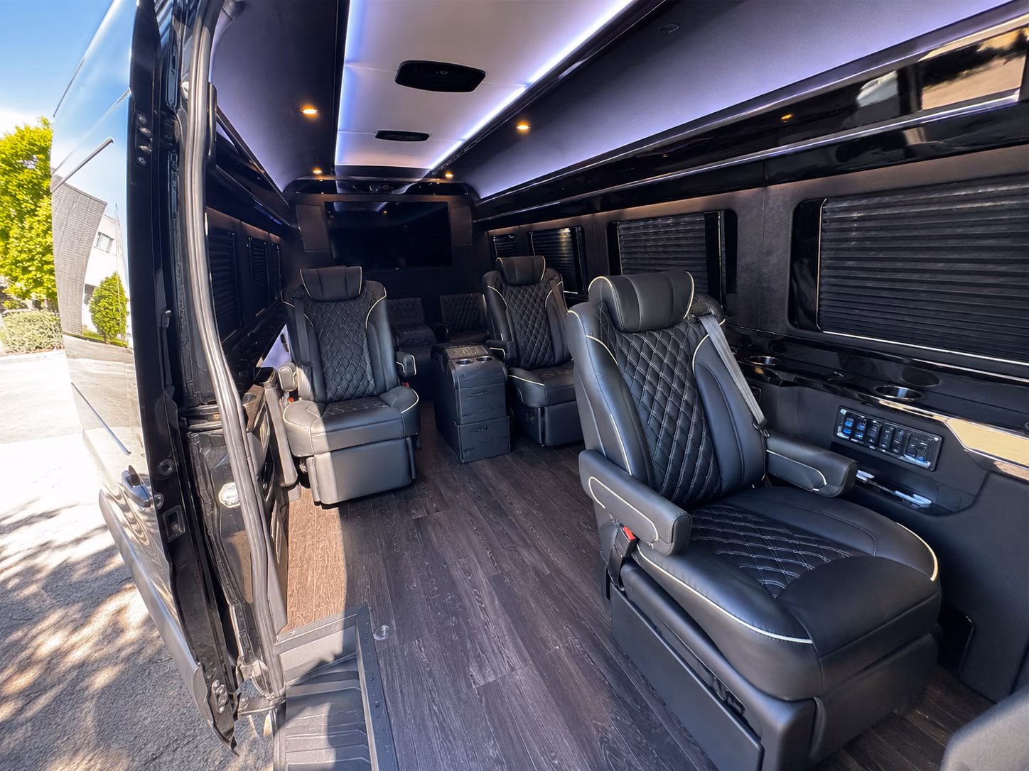 columbia sprinter van with driver interior