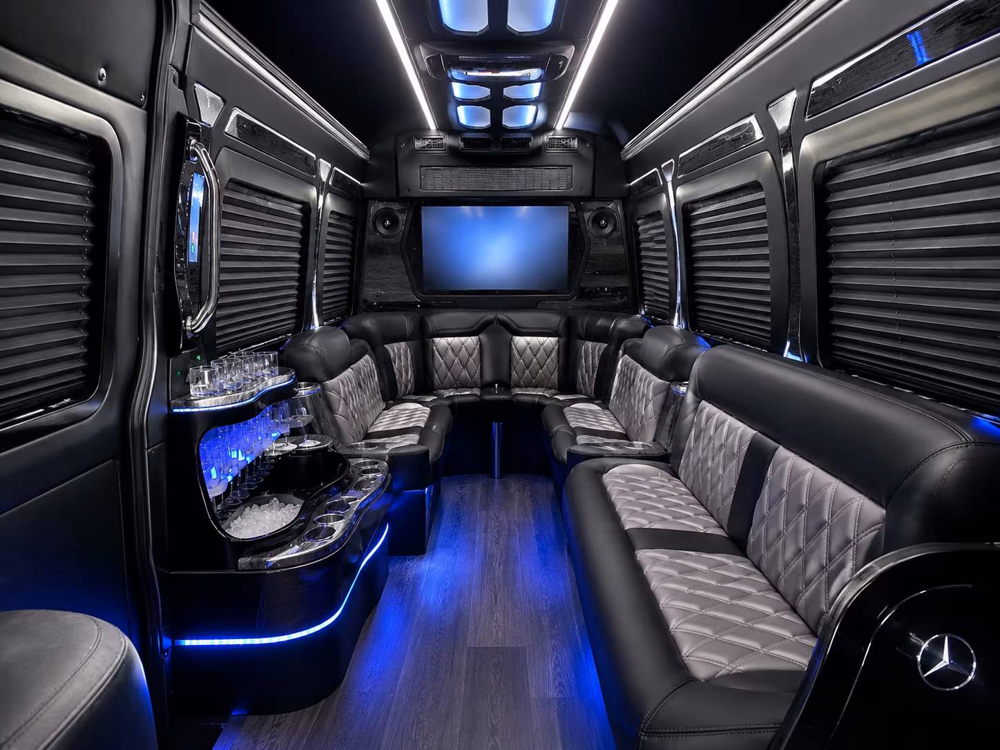 easily book transportation for your next airport transfer 5