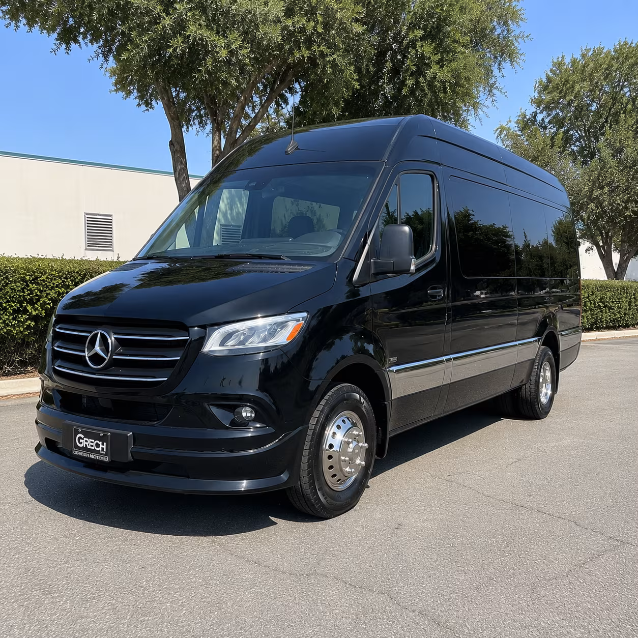 easily book transportation for your next bachelor or bachelorette party 2