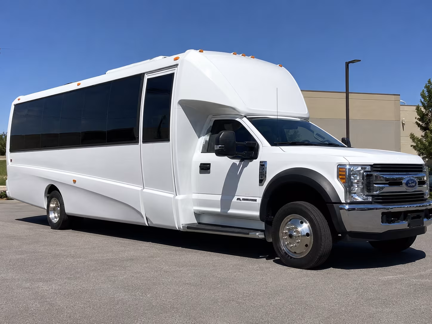 easily book transportation for your next concert or music festival 1