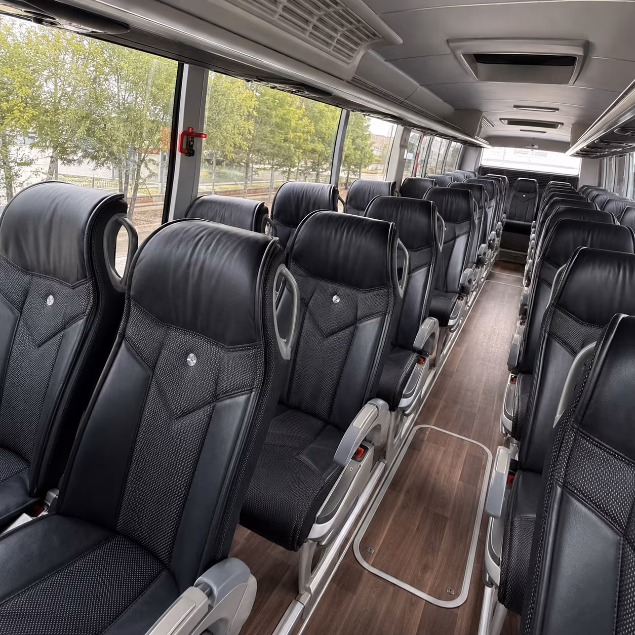 easily book transportation for your next field trip 3